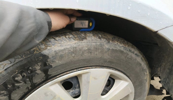 2011 Maruti Swift Dzire VXI, Petrol, Manual, 46,577 km, tyre