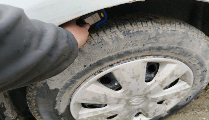 2011 Maruti Swift Dzire VXI, Petrol, Manual, 46,577 km, tyre