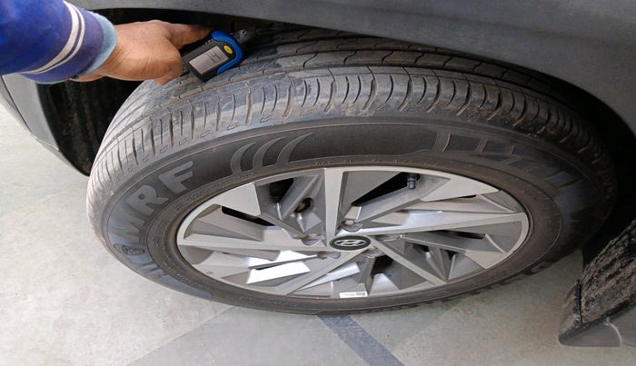 2023 Hyundai Tucson SIGNATURE 2.0 AT PETROL, Petrol, Automatic, 17,934 km, tyre