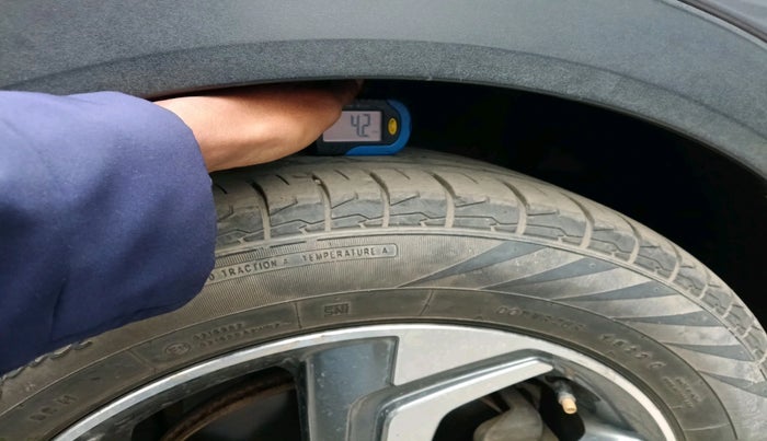 2018 Hyundai Creta SX (O) 1.6 DIESEL, Diesel, Manual, 65,095 km, tyre