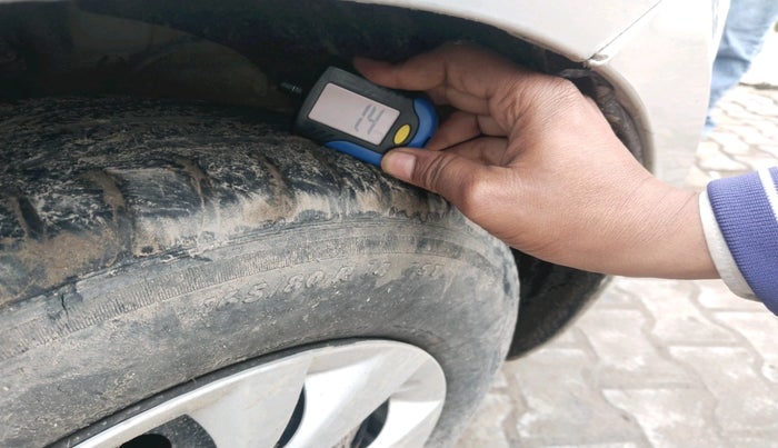 2021 Maruti Swift VXI, Petrol, Manual, 55,047 km, tyre