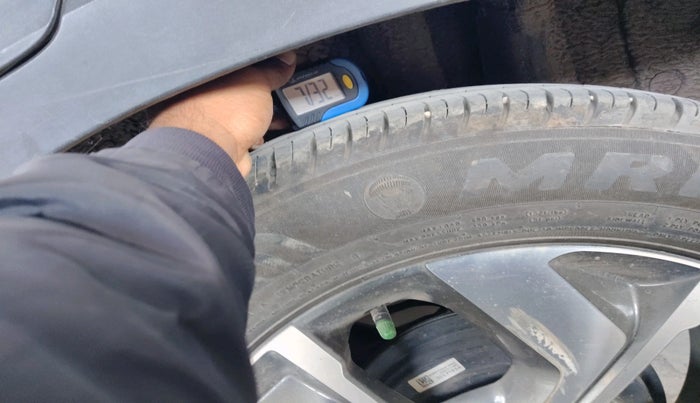 2020 KIA SONET GTX PLUS 1.0 DCT, Petrol, Automatic, 40,703 km, tyre