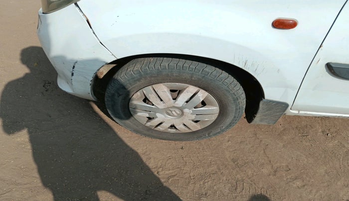 2014 Maruti Alto 800 LXI, Petrol, Manual, 1,00,518 km, tyre