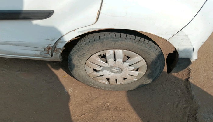 2014 Maruti Alto 800 LXI, Petrol, Manual, 1,00,518 km, tyre