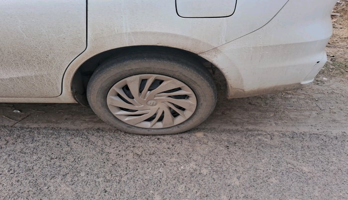 2024 Maruti Ertiga   VXI (O) CNG, Petrol, Manual, 28,137 km, tyre