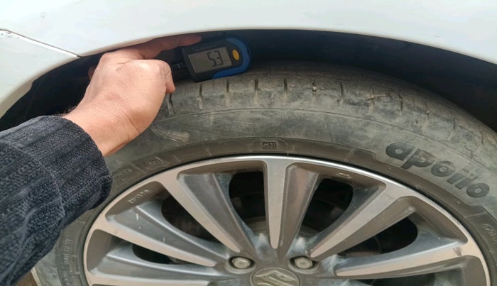 2018 Maruti Ciaz ALPHA  AT 1.5 SHVS PETROL, Petrol, Automatic, 47,647 km, tyre