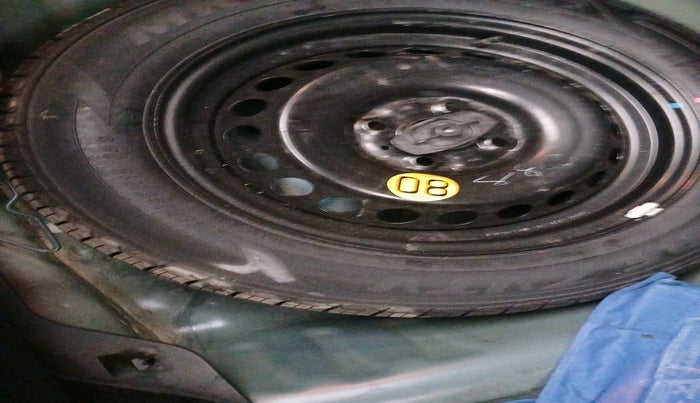 2015 Maruti Baleno ZETA PETROL 1.2, Petrol, Manual, 44,920 km, tyre