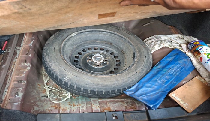 2013 Honda City 1.5L I-VTEC S MT, Petrol, Manual, 73,226 km, tyre