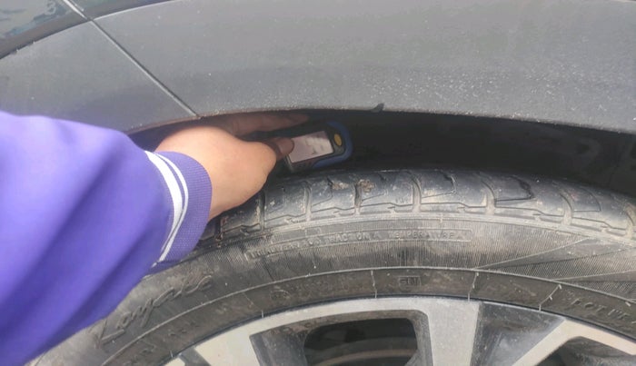 2022 Hyundai ALCAZAR PRESTIGE 1.5 MT 7STR, Diesel, Manual, 76,924 km, tyre