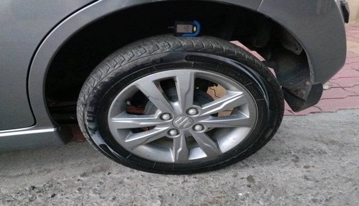 2018 Maruti Wagon R 1.0 VXI+, Petrol, Manual, 15,039 km, tyre