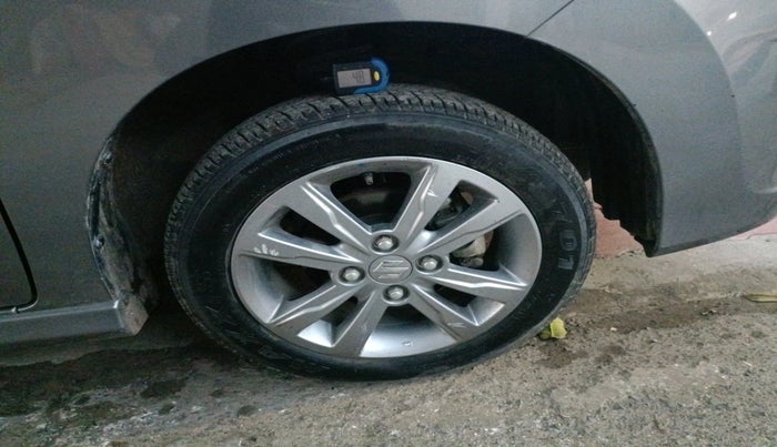 2018 Maruti Wagon R 1.0 VXI+, Petrol, Manual, 15,039 km, tyre