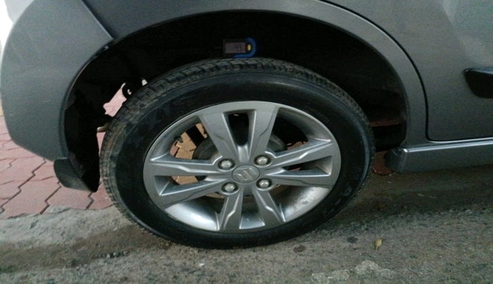 2018 Maruti Wagon R 1.0 VXI+, Petrol, Manual, 15,039 km, tyre