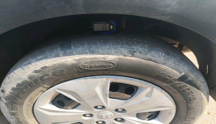 2016 Hyundai Creta S 1.4 DIESEL, Diesel, Manual, 2,06,512 km, tyre