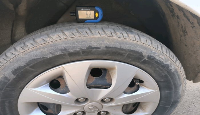 2011 Hyundai i20 ASTA 1.4 CRDI, Diesel, Manual, 85,716 km, tyre