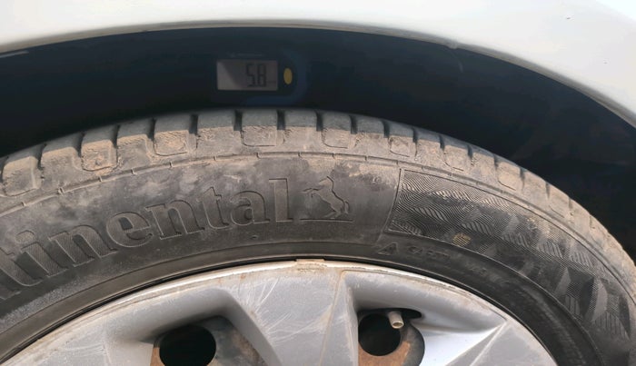 2011 Hyundai i20 ASTA 1.4 CRDI, Diesel, Manual, 85,716 km, tyre