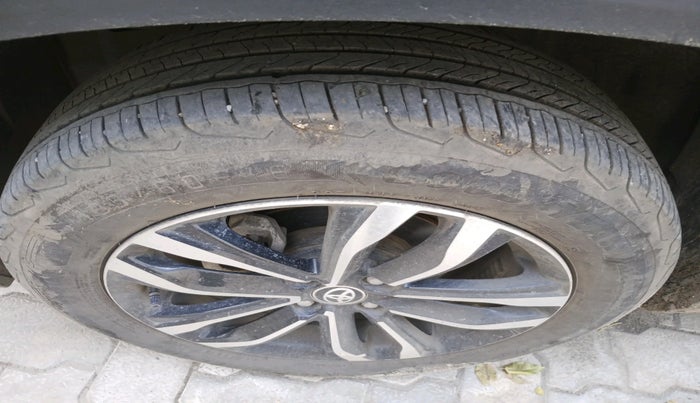 2024 Toyota Urban Cruiser Taisor V 1.0 Petrol MT Dual Tone, Petrol, Manual, 17,310 km, tyre