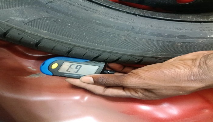 2020 Maruti Alto VXI, Petrol, Manual, 26,306 km, tyre