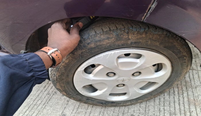 2015 Tata Nano TWIST XT, Petrol, Manual, 52,858 km, tyre