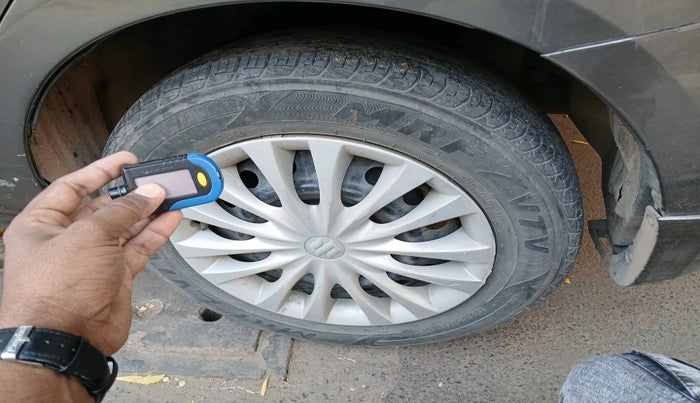 2019 Maruti Ciaz SIGMA 1.5 SHVS MT  PETROL, Petrol, Manual, 53,699 km, tyre