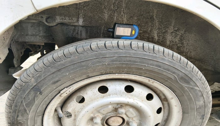 2014 Maruti Wagon R 1.0 LXI, Petrol, Manual, 42,164 km, tyre