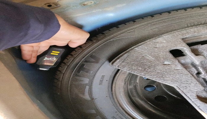 2014 Maruti Celerio ZXI, Petrol, Manual, 65,950 km, tyre