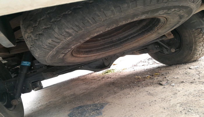 2012 Mahindra Xylo E8 ABS, Diesel, Manual, 1,35,097 km, tyre