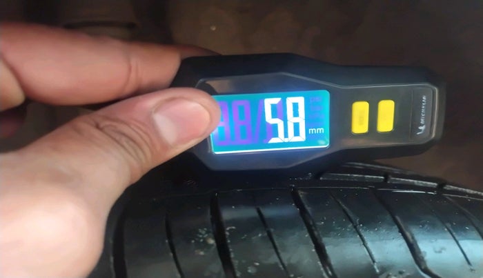 2012 Nissan Sunny XL, Petrol, Manual, 1,04,573 km, tyre