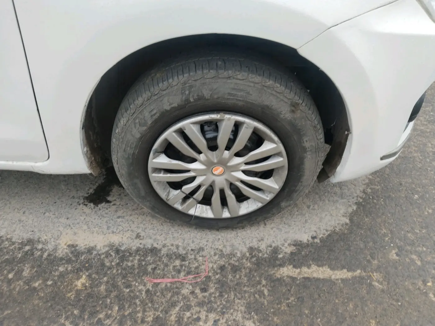2018 Maruti Dzire VDI, Diesel, Manual, 72,150 km, tyre