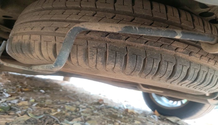 2021 Maruti Ertiga ZXI SHVS, Petrol, Manual, 45,919 km, tyre