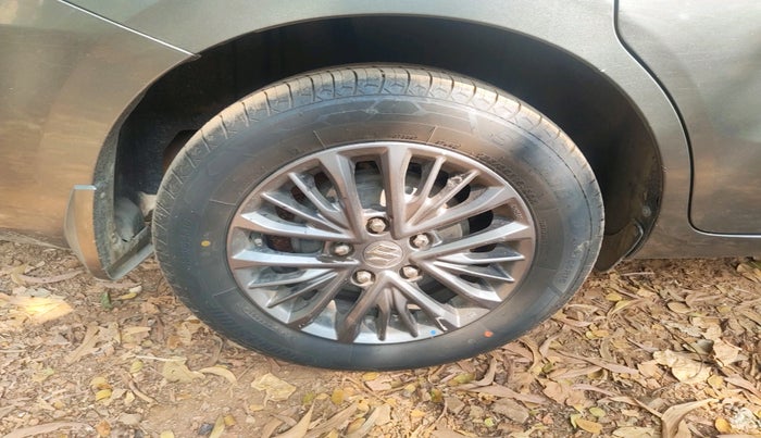 2021 Maruti Ertiga ZXI SHVS, Petrol, Manual, 45,919 km, tyre