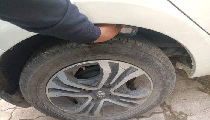 2019 Tata Tiago XZ PETROL, Petrol, Manual, 47,400 km, tyre