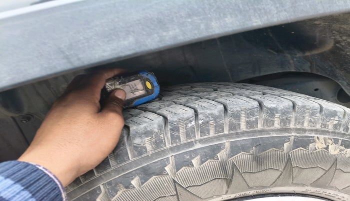 2022 Mahindra BOLERO NEO N 8, Diesel, Manual, 1,02,336 km, tyre