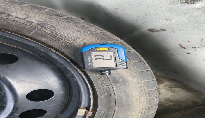 2016 Hyundai Elite i20 ASTA 1.4 CRDI (O), Diesel, Manual, 1,52,649 km, tyre