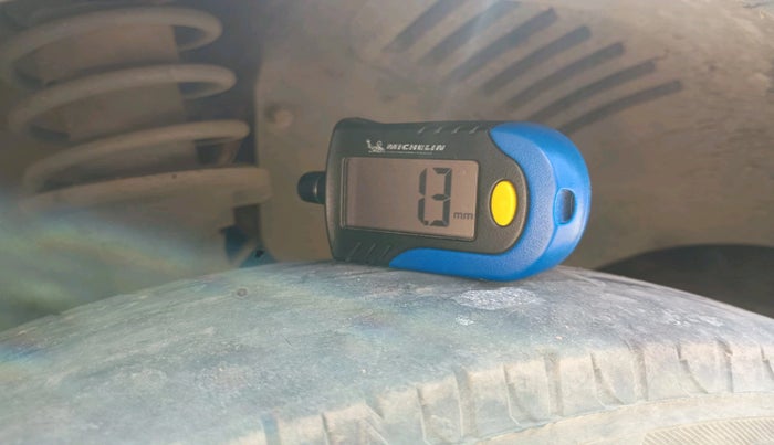 2013 Tata Nano LX, Petrol, Manual, 80,683 km, tyre