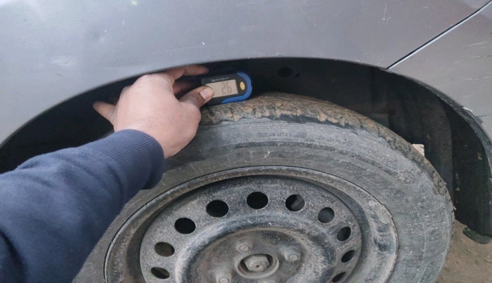 2012 Maruti Wagon R 1.0 VXI, Petrol, Manual, 49,635 km, tyre