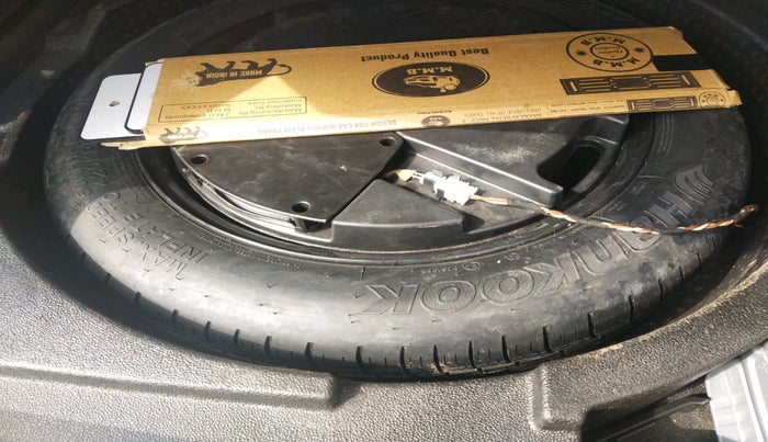 2018 Audi Q3 35 TDI Quattro, Diesel, Automatic, 59,548 km, tyre