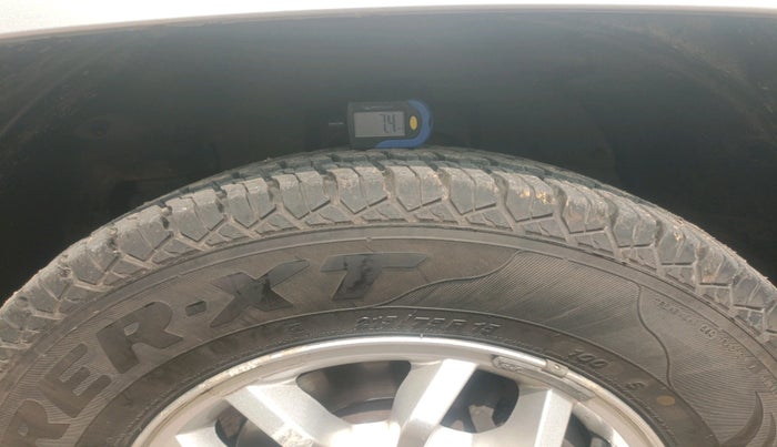 2017 Mahindra TUV300 T8, Diesel, Manual, 46,692 km, tyre