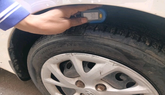 2017 Hyundai Grand i10 SPORTZ (O) 1.2 U2 CRDI, Diesel, Manual, 42,931 km, tyre