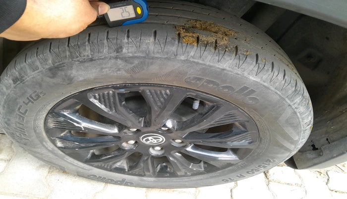 2022 Toyota URBAN CRUISER HIGH GRADE MT, Petrol, Manual, 93,293 km, tyre