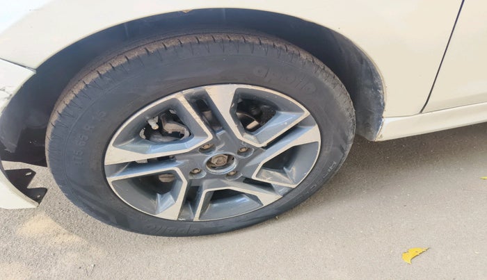 2018 Tata TIGOR XZ (O) PETROL, Petrol, Manual, 1,61,626 km, tyre