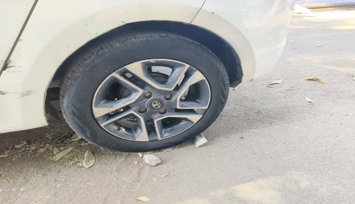 2018 Tata TIGOR XZ (O) PETROL, Petrol, Manual, 1,61,626 km, tyre