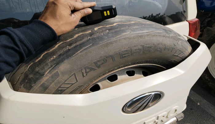 2021 Mahindra BOLERO NEO N 4, Diesel, Manual, 99,031 km, tyre