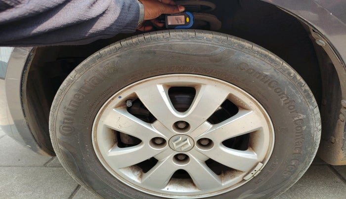 2013 Maruti Ritz ZXI, Petrol, Manual, 58,296 km, tyre