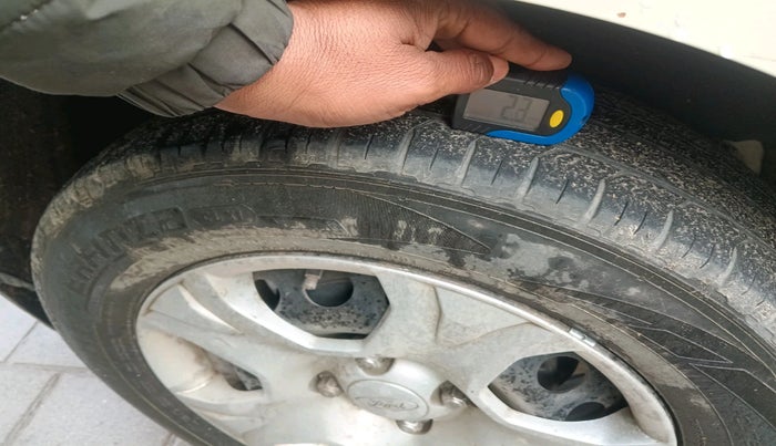 2017 Ford Ecosport AMBIENTE 1.5L DIESEL, Diesel, Manual, 1,08,004 km, tyre