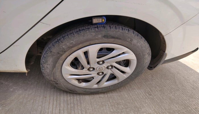 2021 Hyundai AURA S 1.2 CNG, Petrol, Manual, 54,887 km, tyre