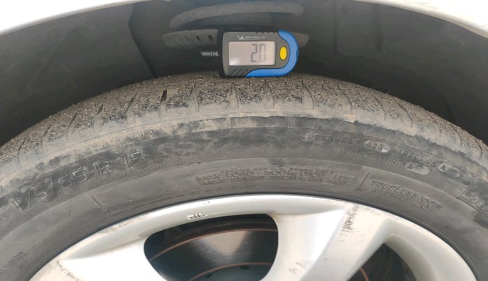 2012 Skoda Rapid ACTIVE 1.6 TDI CR MT, Diesel, Manual, 2,31,894 km, tyre