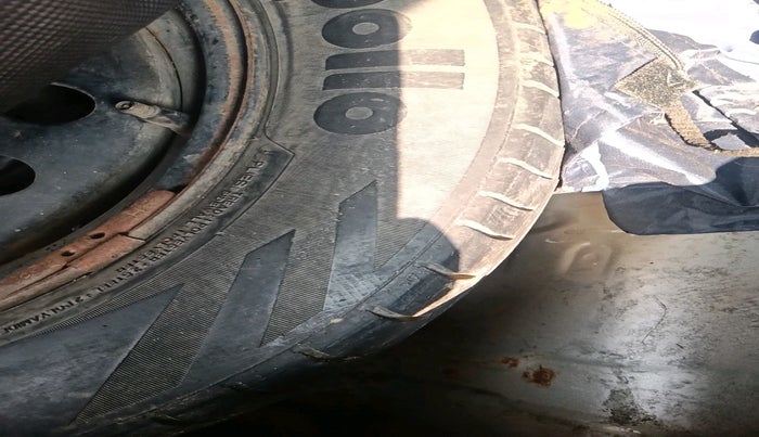 2018 Maruti Wagon R 1.0 VXI, Petrol, Manual, 1,20,913 km, tyre