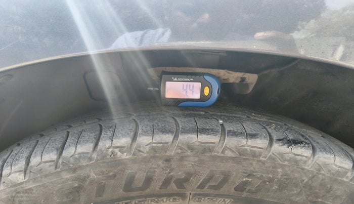 2018 Hyundai Verna 1.6 SX (O) CRDI MT, Diesel, Manual, 76,484 km, tyre