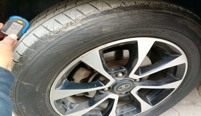 2021 Tata NEXON XZ PLUS DIESEL, Diesel, Manual, 1,20,972 km, tyre