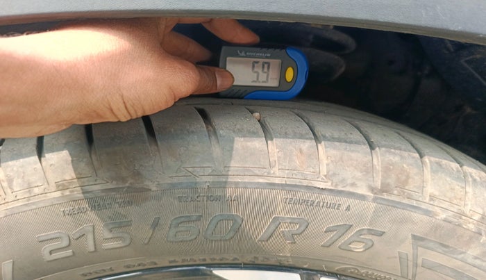 2024 KIA SONET X LINE 1.0 TURBO PETROL DCT, Petrol, Automatic, 7,143 km, tyre